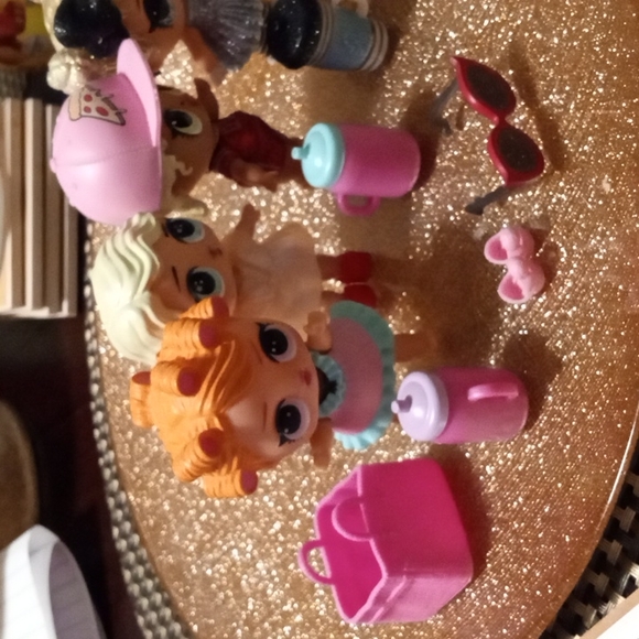 LOL Surprise!Dolls Bundle (X 4 Dolls)and Accessories - Picture 3 of 7